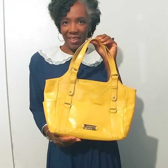 Nine West Handbags - Vintage Nine West yellow bag